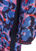 Zartes Kleid mit Eingriffstaschen /