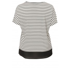 Sommer-Top mit Ringeln und Chiffonsaum /