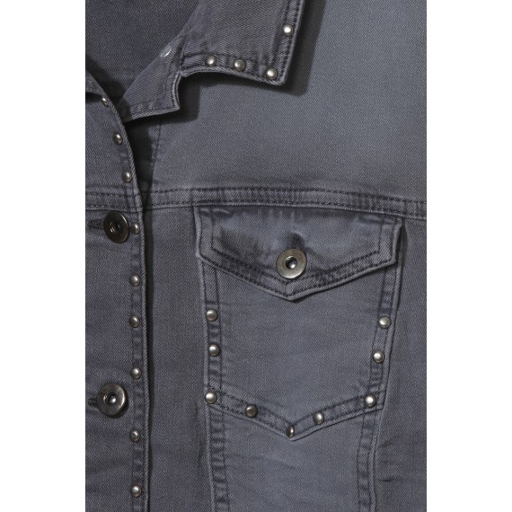 Rockige Jeansjacke mit Ziernieten /