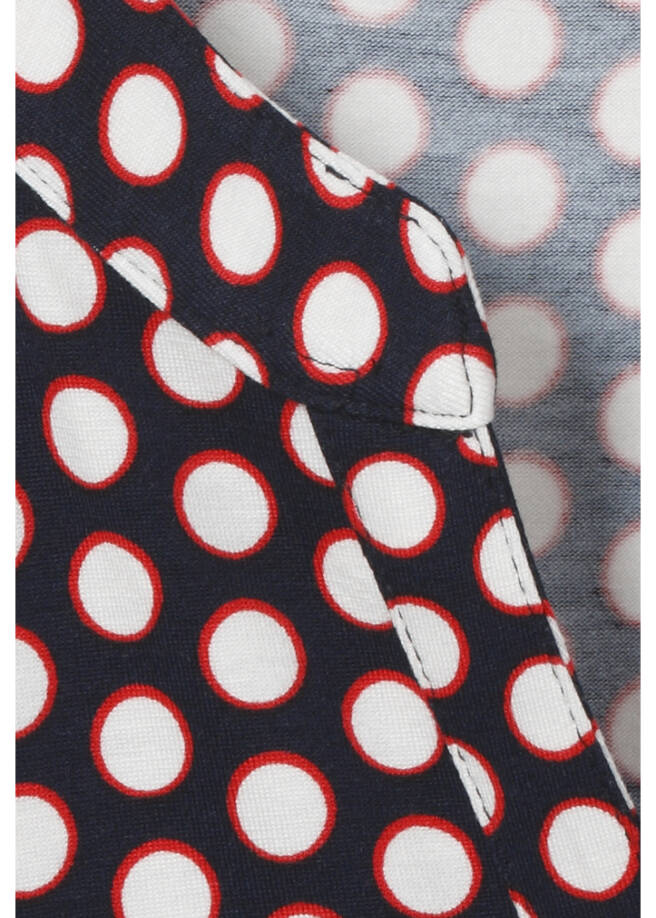 Langarmshirt mit Gummizugsaum / 