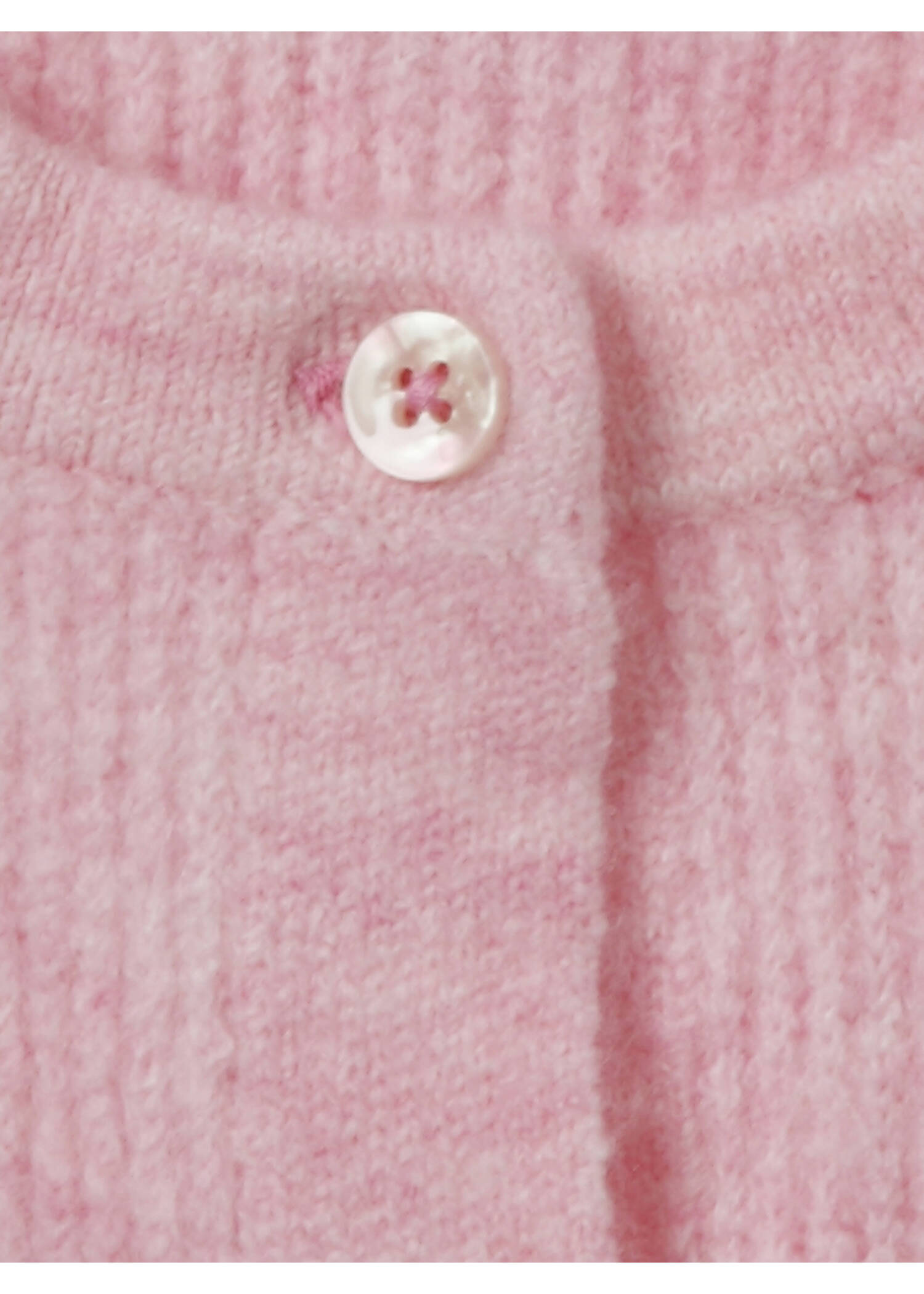 Feinstrickweste mit Rippenstruktur /