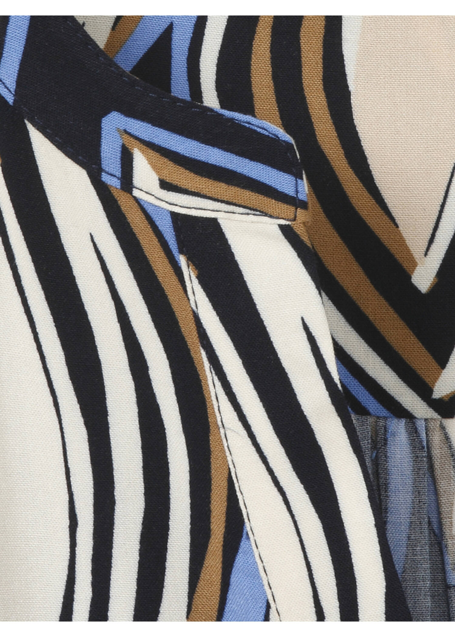 Fließende Viskosebluse mit Print /
