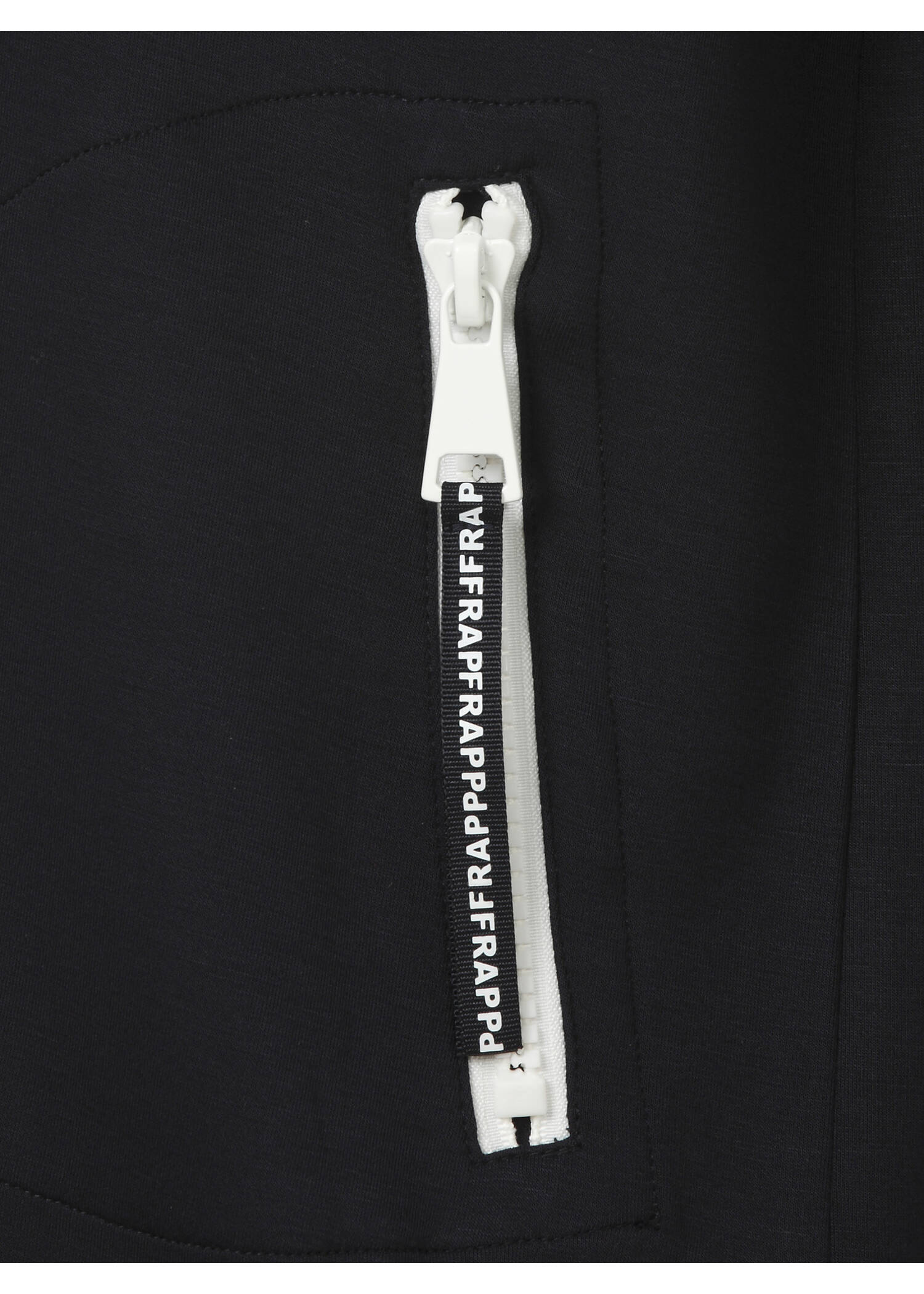 Modische Trainingsjacke in unifarbenem Design / 